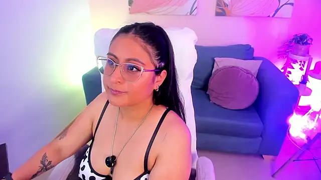Snapshot of Amber_gold_ chatting on 17, 7, 2026 Amber gold online show from 17, 7, 2026