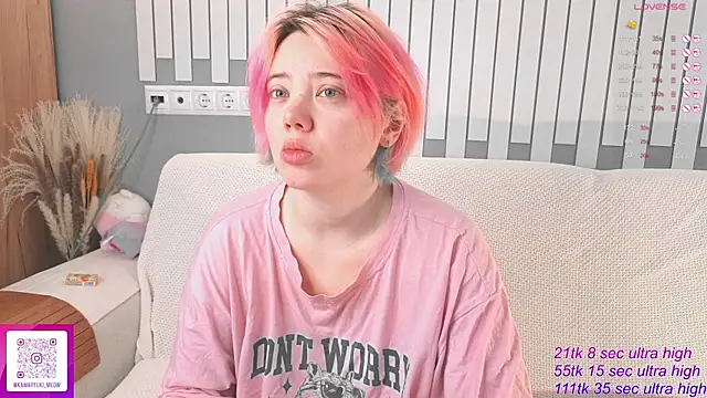   KawaiiYuki   online show from 3, 11, 2025