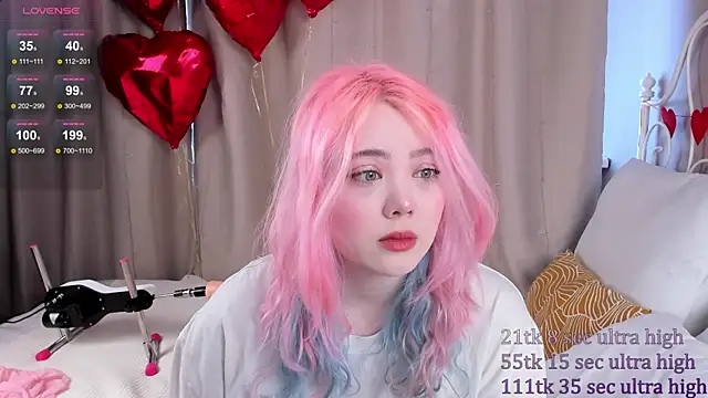   KawaiiYuki   online show from 14, 2, 2025