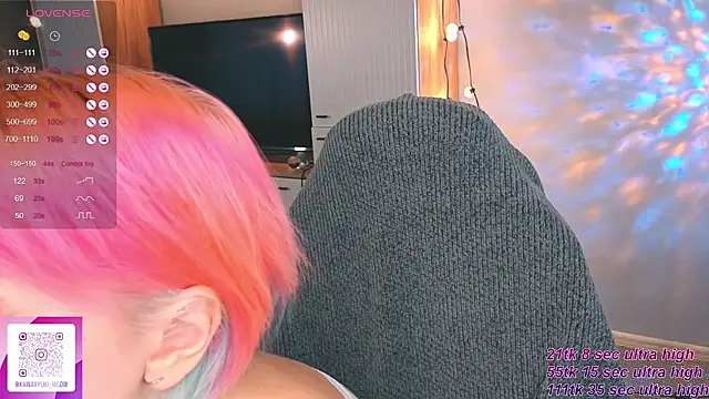   KawaiiYuki   online show from 28, 9, 2025