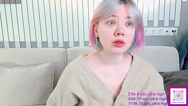   KawaiiYuki   online show from 15, 5, 2026
