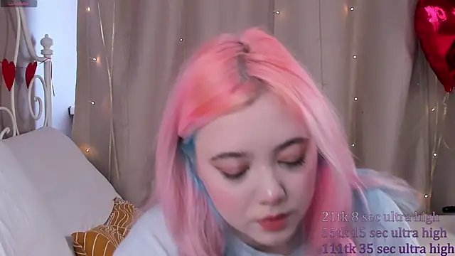   KawaiiYuki   online show from 17, 2, 2025