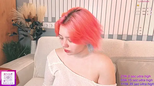   KawaiiYuki   online show from 5, 12, 2025