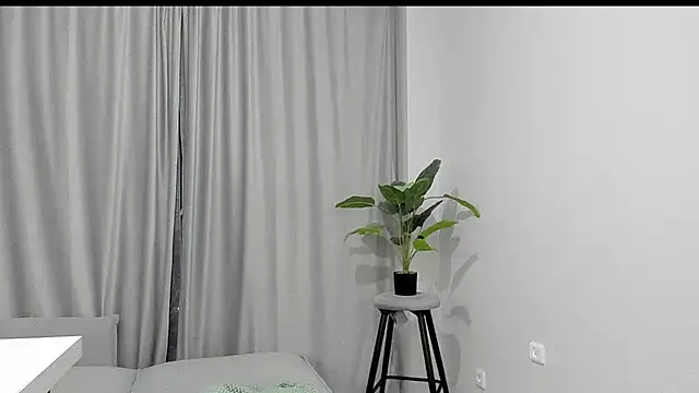 sarahphyllis online show from 11, 9, 2025