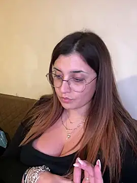 Novababy18 online show from 25, 1, 2025