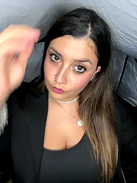 Novababy18 online show from 13, 10, 2025