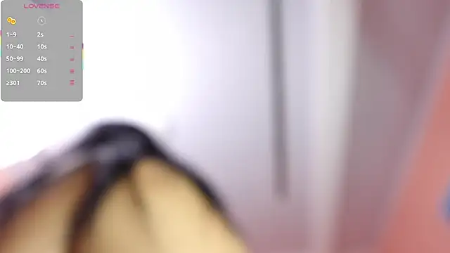 Snapshot of miiss_anna chatting on 18, 9, 2025 miiss anna online show from 18, 9, 2025