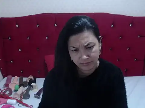 Snapshot of AdaFawxx chatting on 11, 11, 2025 AdaFawxx online show from 11, 11, 2025