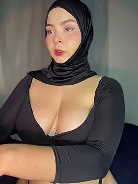 aneesa darzi online show from 22, 11, 2025