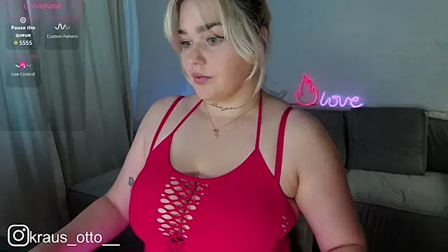 mrs kitty69 online show from 12, 10, 2025