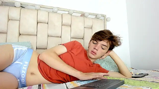 daniel hot03 online show from 9, 11, 2025