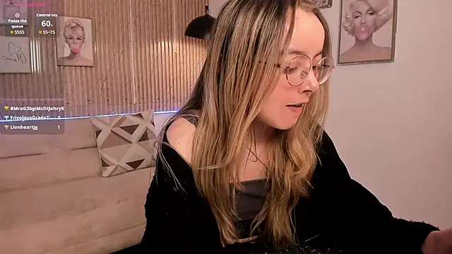 Snapshot of ana_ev chatting on 3, 6, 2026 ana ev online show from 3, 6, 2026