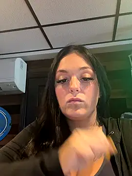 Snapshot of Chloexx69 chatting on 3, 11, 2025 Chloexx69 online show from 3, 11, 2025