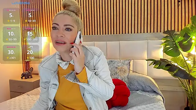 Viktoria Davis online show from 30, 12, 2024