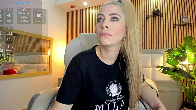 Viktoria Davis online show from 24, 12, 2024