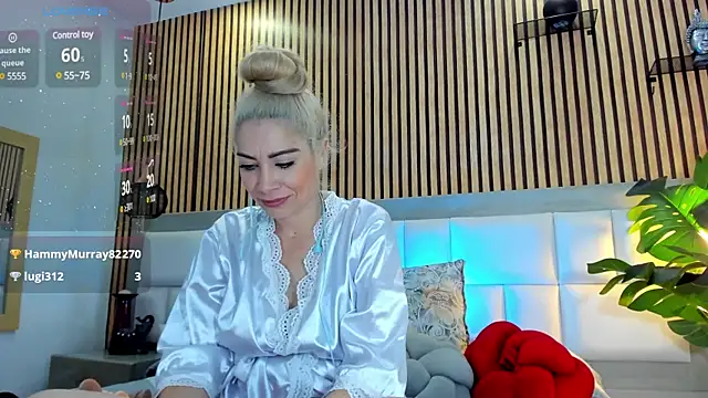 Viktoria Davis online show from 29, 12, 2024