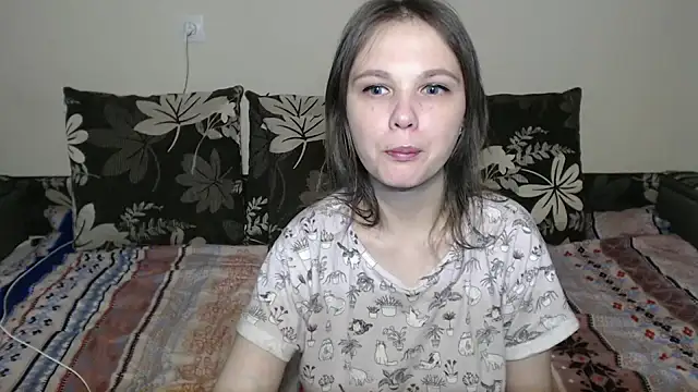 Nika Shiny online show from 4, 3, 2025