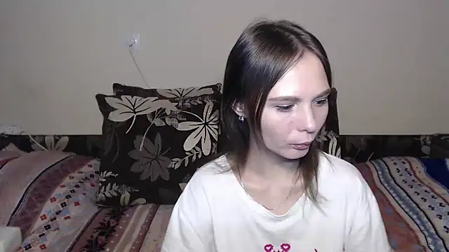 Nika Shiny online show from 10, 2, 2025