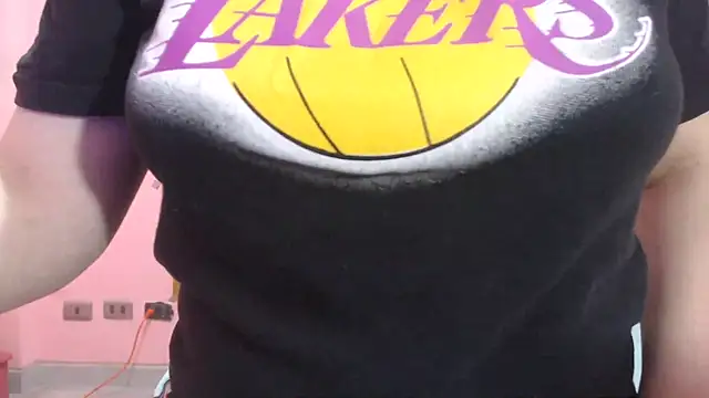 nadescomthxx online show from 24, 10, 2025