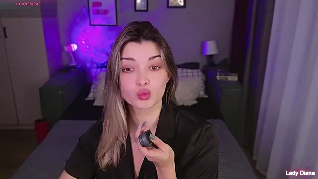 LancasterLady online show from 26, 11, 2025