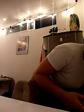 Snapshot of my-kitty chatting on 6, 2, 2026 my-kitty online show from 6, 2, 2026