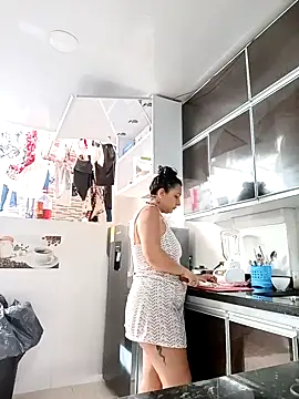 my-kitty online show from 31, 10, 2025