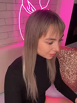 Snapshot of MiaMinx chatting on 28, 12, 2024 MiaMinx online show from 28, 12, 2024