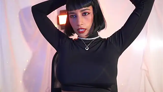 JulietaWinona online show from 22, 11, 2025