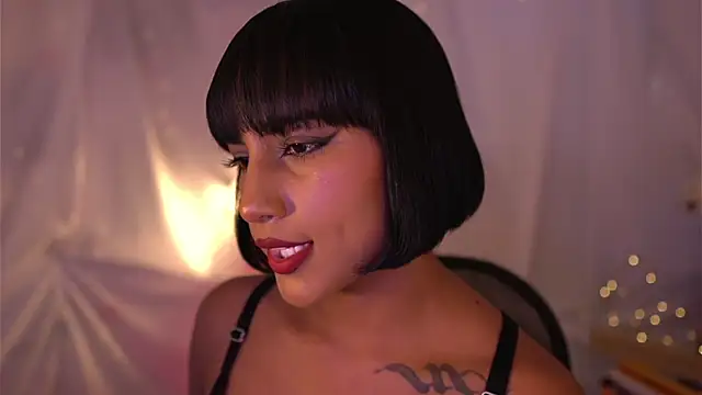 JulietaWinona online show from 19, 1, 2025