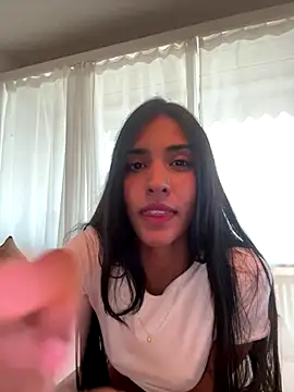 sofi potter  online show from 23, 10, 2025