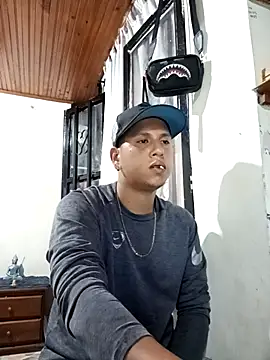 Peterking11 online show from 8, 11, 2025