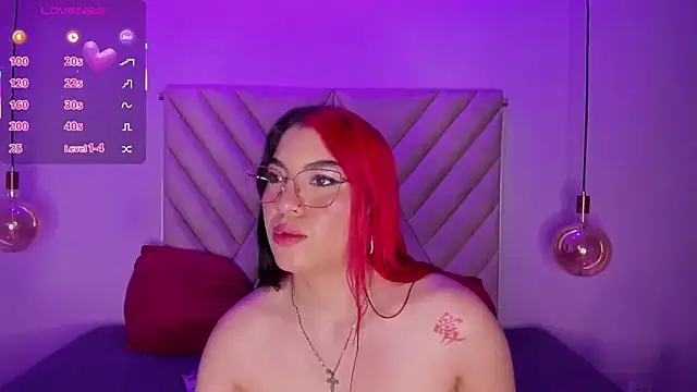 EmmaSwift  online show from 6, 10, 2025