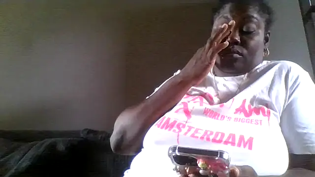 XgeileKutje online show from 13, 5, 2026