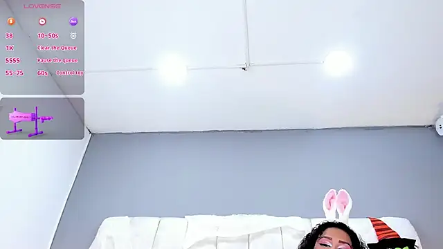 Ashleyy23x online show from 27, 10, 2025