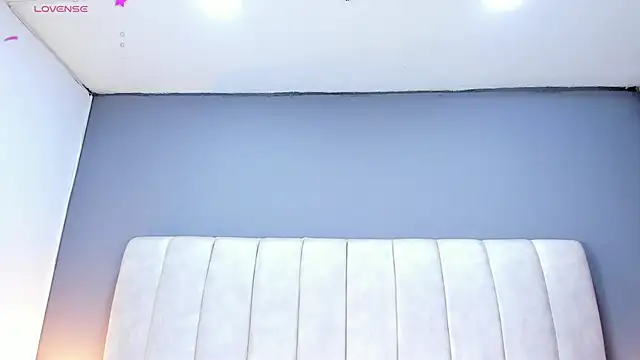 Ashleyy23x online show from 2, 12, 2025