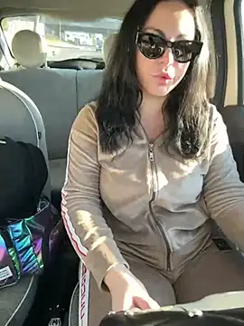 Chloe Ricci online show from 2, 12, 2024