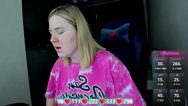 Olivia Munk online show from 14, 4, 2026