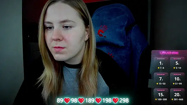 Olivia Munk online show from 1, 11, 2025