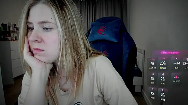 Olivia Munk online show from 25, 9, 2025