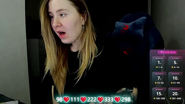 Olivia Munk online show from 19, 3, 2026