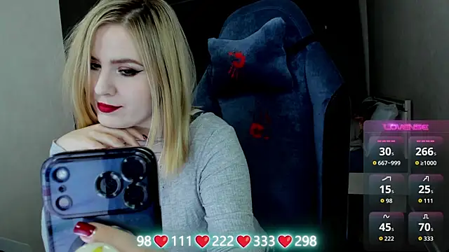 Olivia Munk online show from 2, 4, 2026