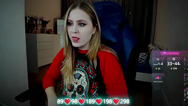 Olivia Munk online show from 29, 10, 2025