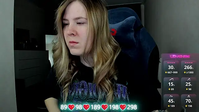 Snapshot of Olivia_Munk chatting on 7, 2, 2026 Olivia Munk online show from 7, 2, 2026