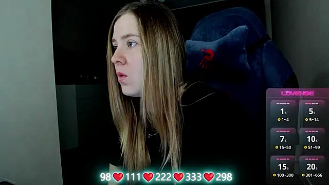 Olivia Munk online show from 18, 3, 2026