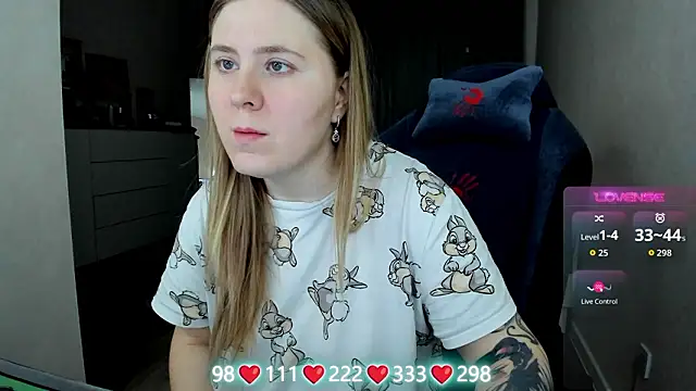 Snapshot of Olivia_Munk chatting on 11, 2, 2026 Olivia Munk online show from 11, 2, 2026