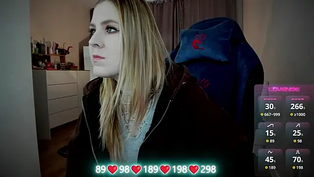 Olivia Munk online show from 24, 9, 2025