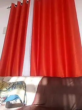 Snapshot of Kamdollie chatting on 14, 3, 2025 Kamdollie online show from 14, 3, 2025