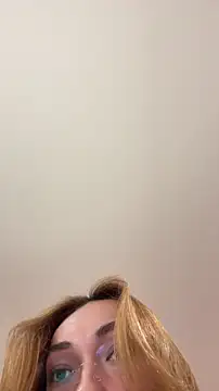 MichelleFerry  online show from 25, 10, 2025