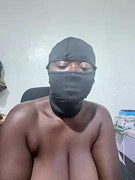 sweet1111 online show from 27, 3, 2026