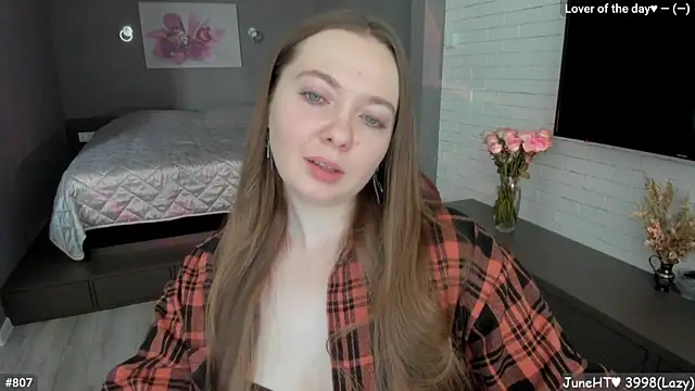 Snapshot of LizaGost chatting on 18, 6, 2026 LizaGost online show from 18, 6, 2026